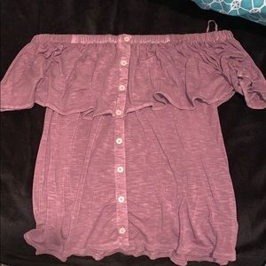 Off shoulders American eagle flowy top